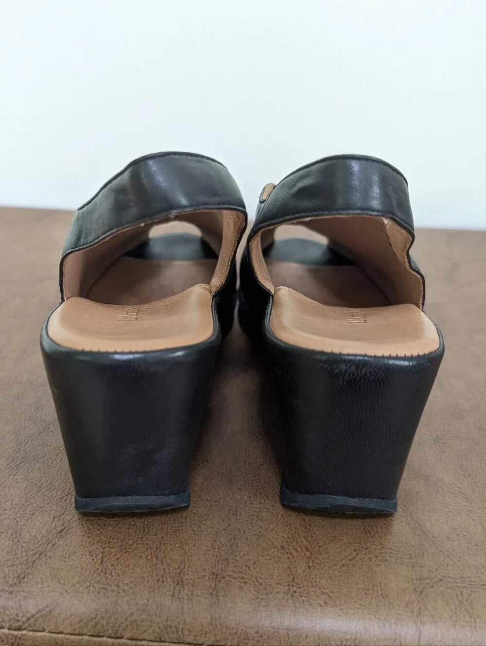 L'Amour Des Pieds Odetta Slingback Wedge